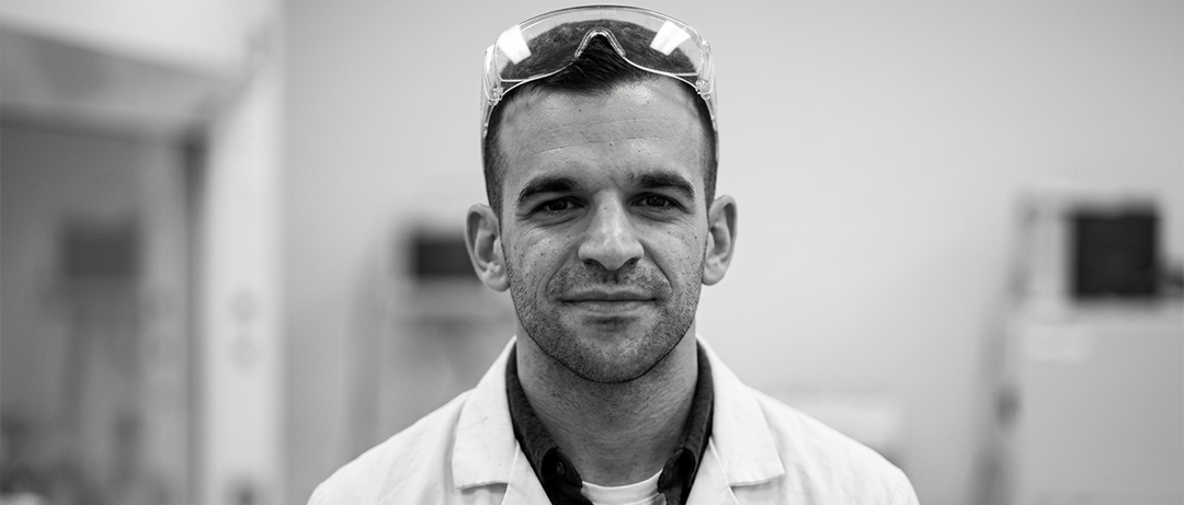 Cosmetic formulation chemist